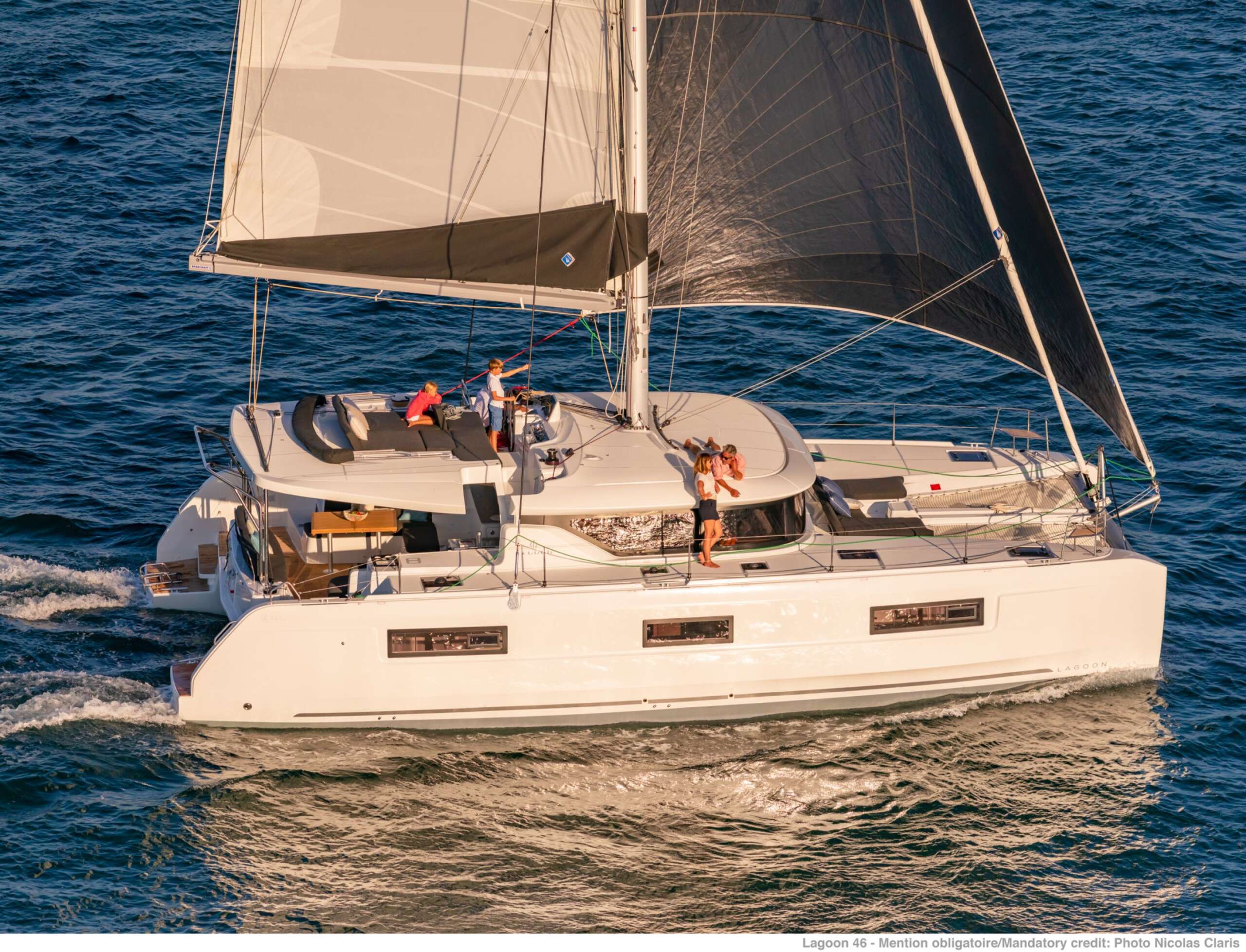Lagoon 46 Under Sail WestSails